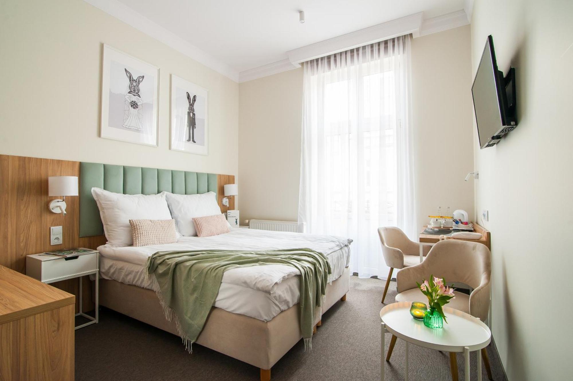 Hotel Awo Gniezno Luaran gambar